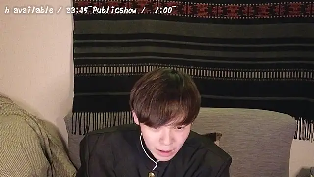 poketkuma online show from December 31, 2024, 2:58 pm