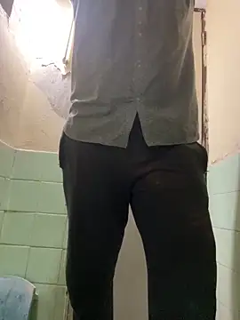 Snapshot of hairyboy69 chatting on February 2, 2025, 8:19 pm hairyboy69 online show from February 2, 2025, 8:19 pm