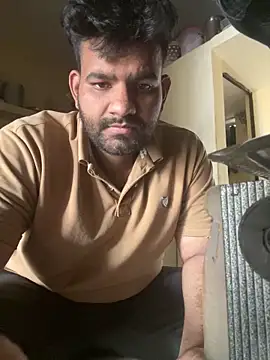 Snapshot of hairyboy69 chatting on February 23, 2025, 9:55 am hairyboy69 online show from February 23, 2025, 9:55 am