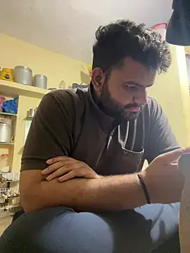 Snapshot of hairyboy69 chatting on February 9, 2025, 7:30 pm hairyboy69 online show from February 9, 2025, 7:30 pm