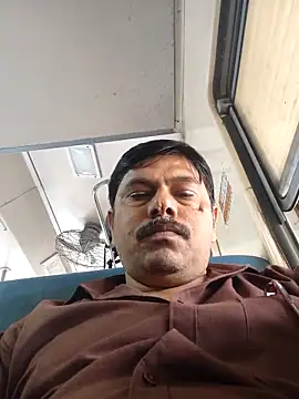 Srmotrs online show from March 22, 2026, 9:33 am