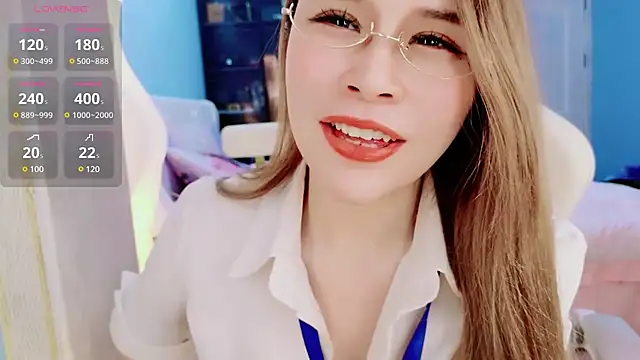 HU131452 online show from February 10, 2025, 1:46 am