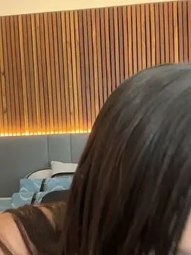 EmiilyAdams  online show from March 19, 2025, 9:16 pm