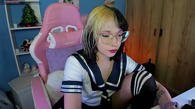 Artic love online show from February 16, 2025, 7:37 am