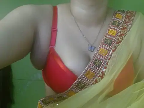 LOVERIAKOL online show from July 12, 2026, 9:10 am