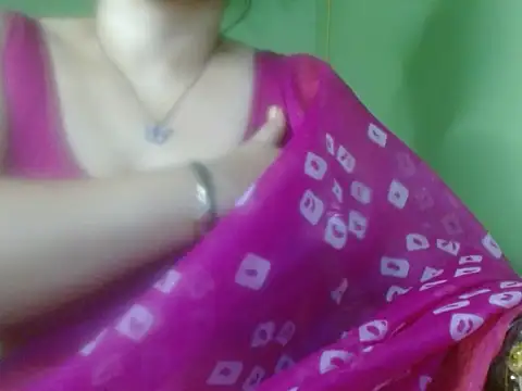 LOVERIAKOL online show from July 15, 2026, 12:01 pm