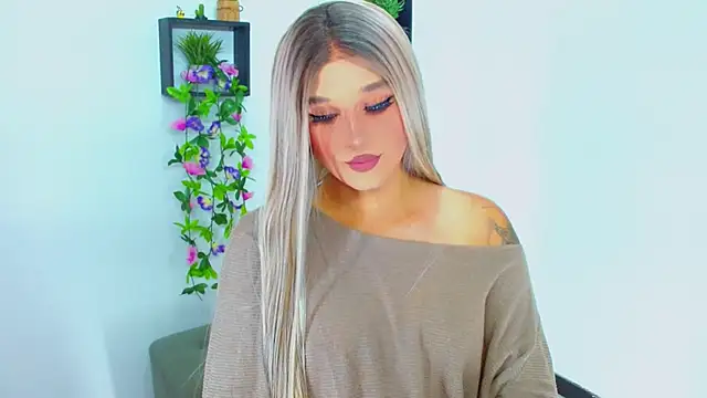 TaylorMon online show from June 27, 2026, 1:44 am