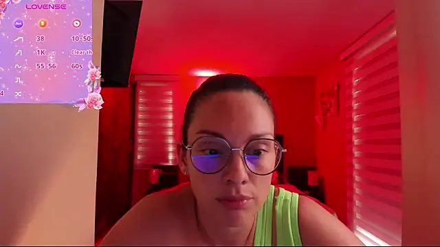 anabel 025 online show from June 14, 2026, 9:16 pm