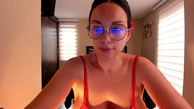 anabel 025 online show from February 16, 2026, 12:15 pm