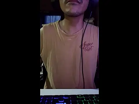 cloudyth1994 online show from August 4, 2026, 10:53 am