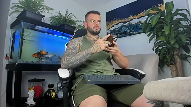 Johnnygrayson1 online show from June 18, 2026, 12:31 am