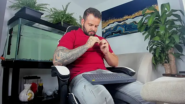 Johnnygrayson1 online show from July 2, 2026, 12:11 am