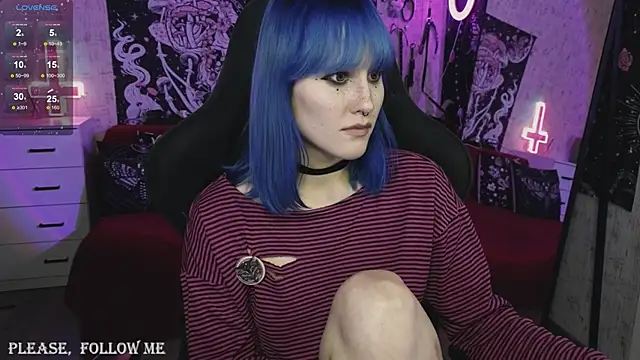 little Elika online show from December 7, 2024, 4:04 am