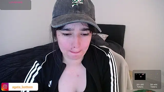 NewAgatha Bolton online show from January 14, 2026, 7:06 pm