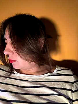 xLadyScarlettx online show from September 14, 2025, 1:50 am