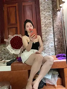 LiLi-Kirix99 online show from May 21, 2026, 5:05 am