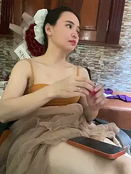 LiLi-Kirix99 online show from July 8, 2026, 7:31 am