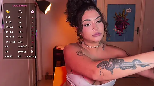 ann4montez  online show from May 1, 2026, 4:39 am