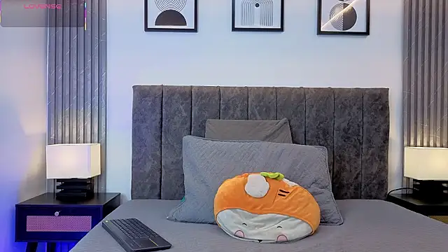 Snapshot of Ema_Stone65 chatting on February 26, 2026, 7:47 pm Ema Stone65 online show from February 26, 2026, 7:47 pm