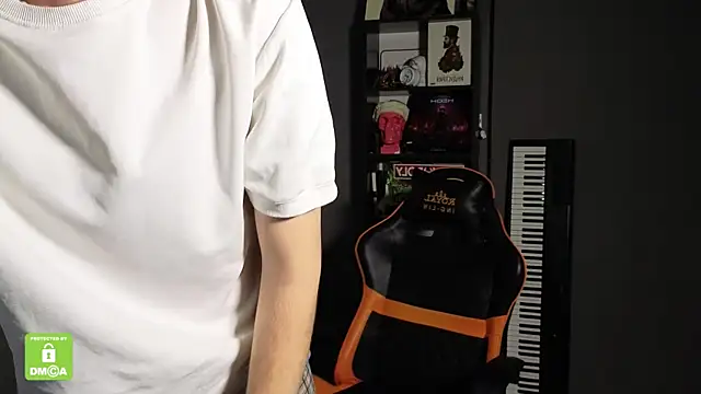 Keytaro online show from September 17, 2025, 11:29 pm