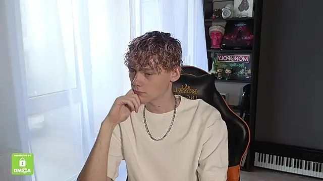 Keytaro online show from September 10, 2025, 10:25 am