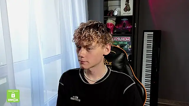 Keytaro online show from September 20, 2025, 7:02 am