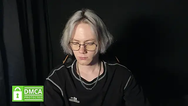 Snapshot of Keytaro chatting on June 10, 2026, 7:20 am Keytaro online show from June 10, 2026, 7:20 am