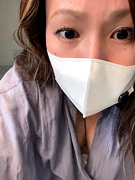 annna annna 2024 online show from September 22, 2025, 5:57 am