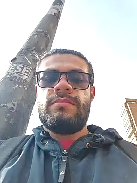 Snapshot of RodriWhite chatting on February 9, 2025, 1:14 pm RodriWhite online show from February 9, 2025, 1:14 pm