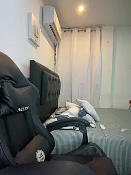 Snapshot of Belissa_miller chatting on March 17, 2026, 7:06 pm Belissa miller online show from March 17, 2026, 7:06 pm