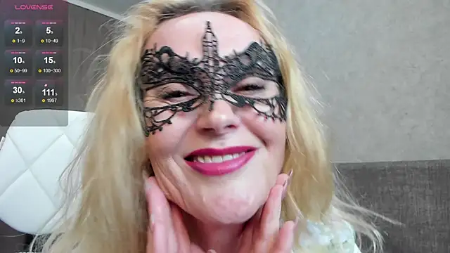 angelica marquise online show from October 18, 2025, 5:48 pm