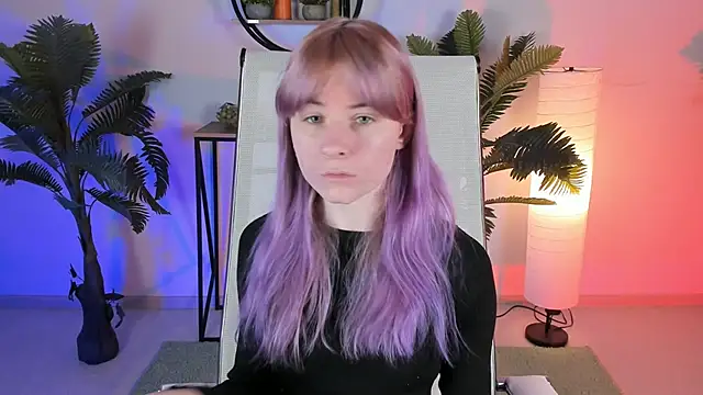 LexiWenford online show from March 12, 2025, 2:41 am