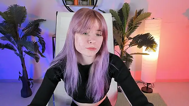 LexiWenford online show from March 12, 2025, 5:46 am