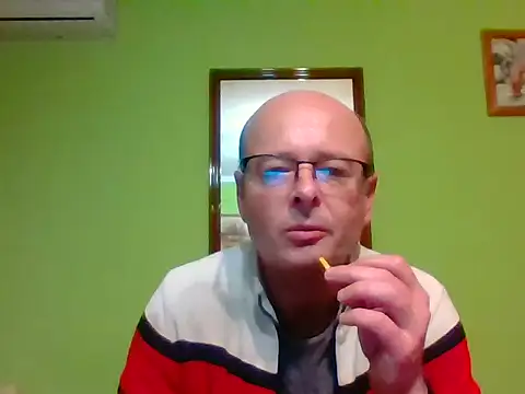 Tiger202441 online show from November 17, 2025, 9:19 pm