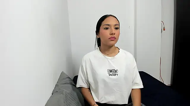 monse 02 online show from June 16, 2026, 3:34 pm