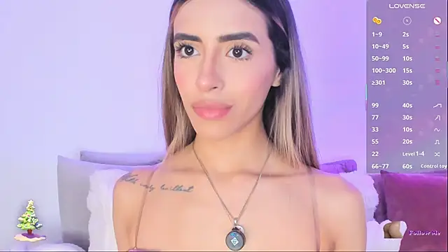 StormiRusso online show from December 14, 2025, 12:28 am