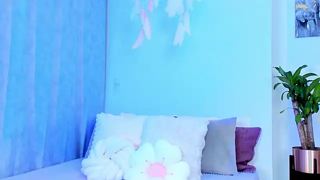 StormiRusso online show from March 7, 2025, 3:29 am