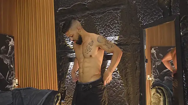 DannSaenz online show from October 12, 2025, 3:24 pm