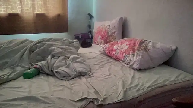 Diamond Tyler online show from June 16, 2026, 5:40 am