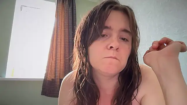 Diamond Tyler online show from June 28, 2026, 2:23 pm