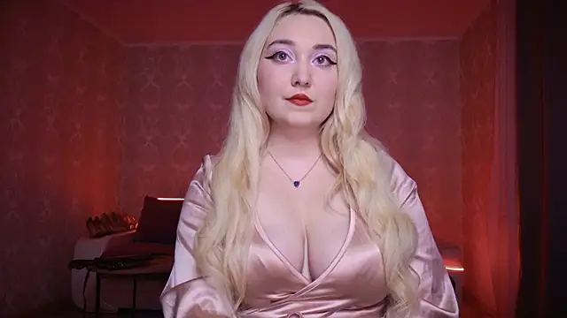 AllisonBlack  online show from September 22, 2025, 7:20 pm