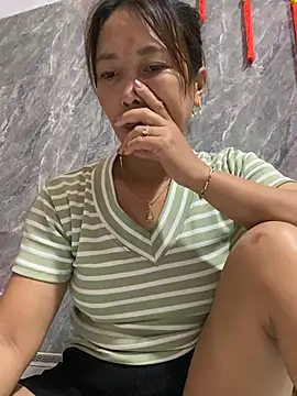Linaannn online show from July 29, 2026, 11:37 pm