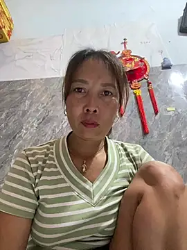 Linaannn online show from July 28, 2026, 10:53 pm