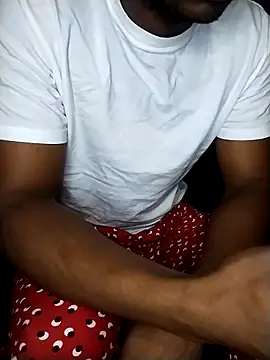 Convertiblechulo online show from April 11, 2026, 3:36 am