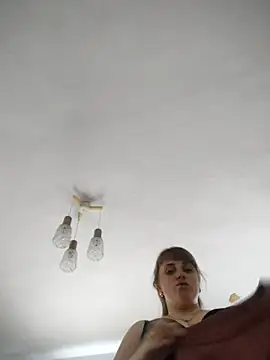 CoddessCrystal online show from November 11, 2025, 8:31 am