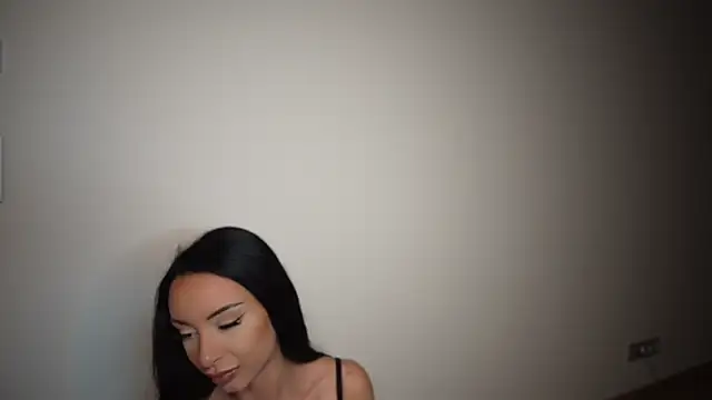 cara mella online show from January 11, 2025, 10:29 pm