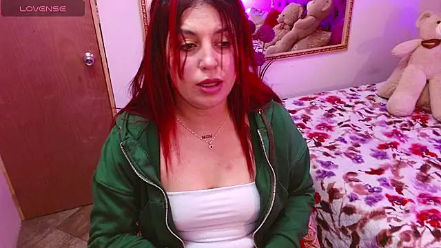 Snapshot of Melani_cute02 chatting on August 1, 2026, 9:18 am Melani cute02 online show from August 1, 2026, 9:18 am