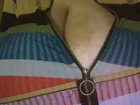 RoxiRedXXX online show from February 24, 2025, 6:36 pm