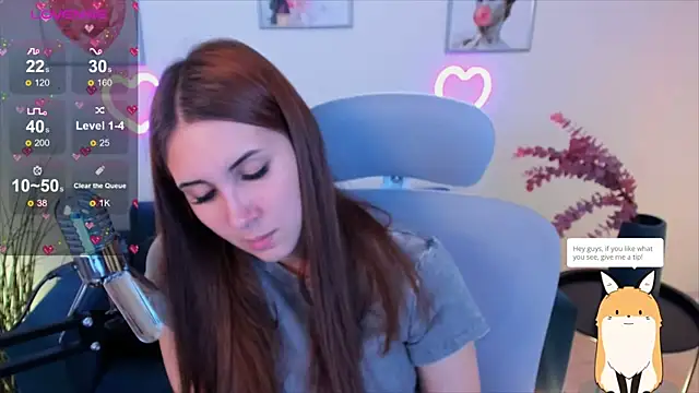 NellieMccaffrey online show from December 22, 2024, 7:33 am