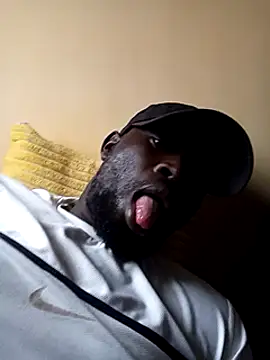 ClinDi online show from March 10, 2025, 2:16 pm